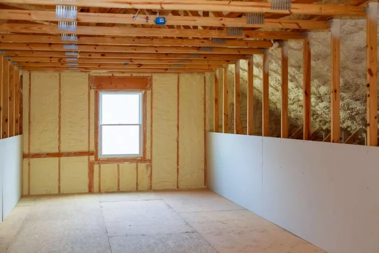Comment isoler un mur intérieur avec un isolant mince dans une maison familiale ?, Le Perreux-sur-Marne, TGD Concept